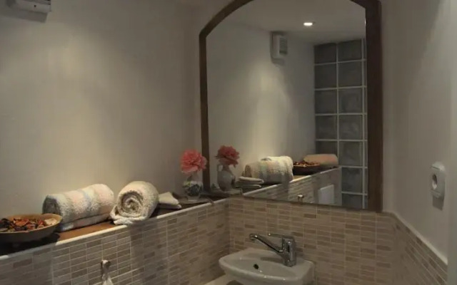 Apartments & Rooms Mira