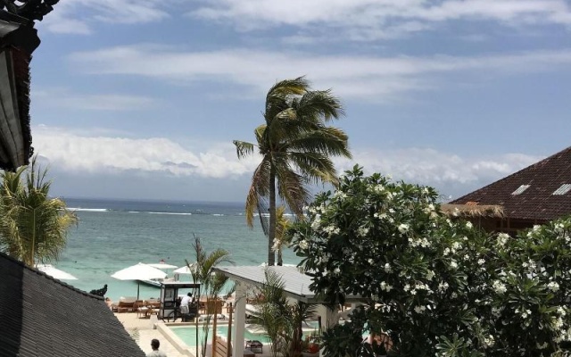 Ohana's Beachfront Resort & Beach Club – Beach – Lembongan Island