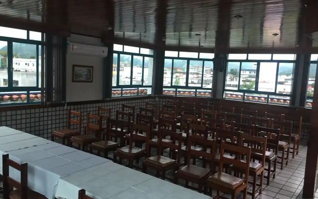 Hotel São Charbel
