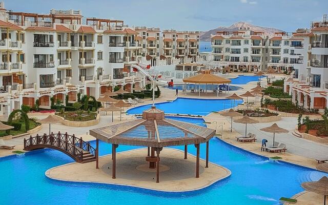 Sharm Hills Aqua park Resort
