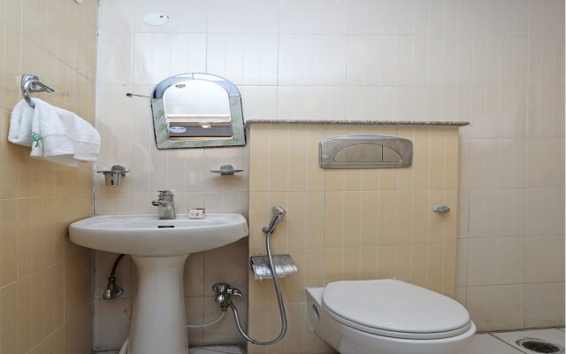 OYO 10755 Hotel Anand Palace