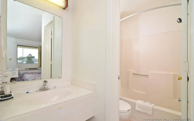 Americas Best Value Inn Lincoln