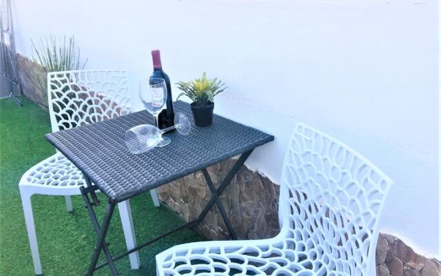 Modern Apt wifi & sat tv, close to las Vistas