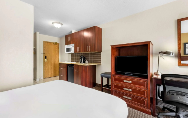 SureStay Plus Hotel by Best Western Drumheller