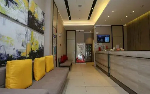 Ease Hotel (Kunming high tech Zone store)