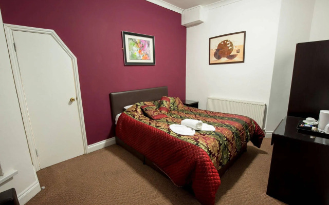 Cranford Hotel