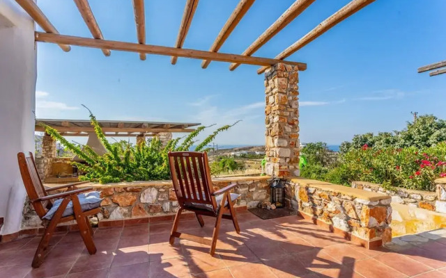 Villa Ioanna for 10 - Allparos Villas