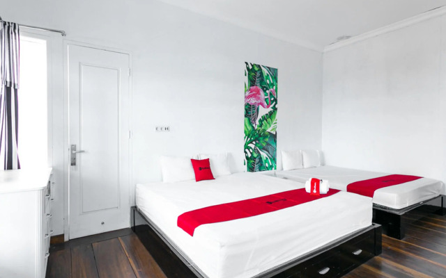 RedDoorz near Grojogan Sewu Tawangmangu