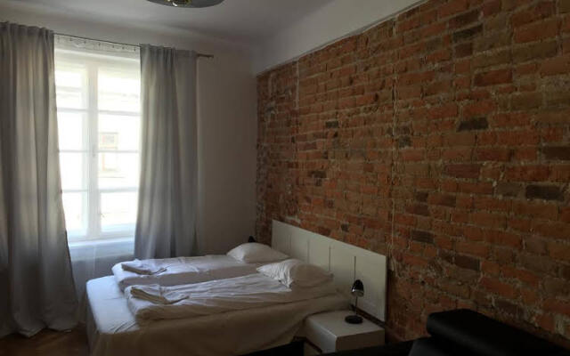 Main Market Square Apartments