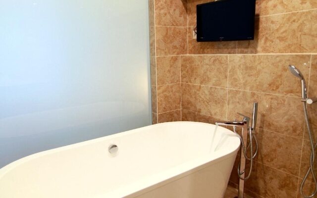 Lume @ Dorsett Residences Bukit Bintang