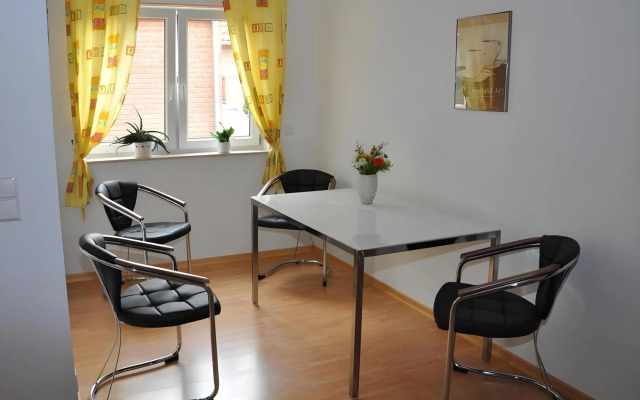 Apartment Wesseling Nauerz