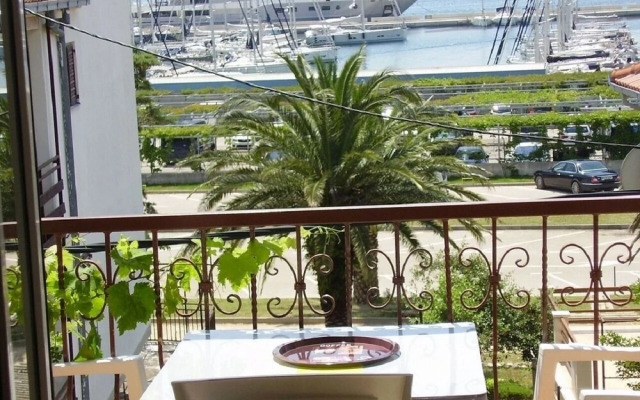 Gorda - 50m From the sea - A1