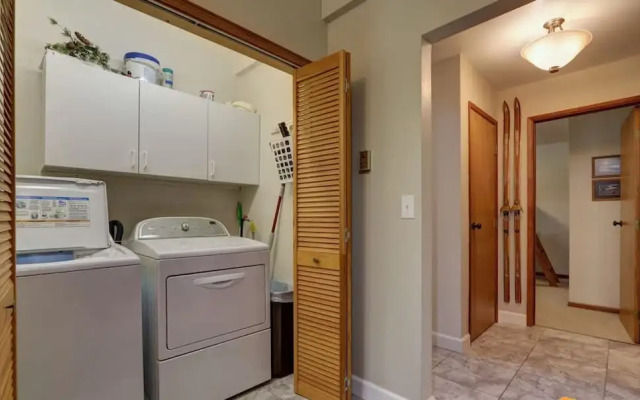 Slopes Spokes Alaska Large HOT TUB