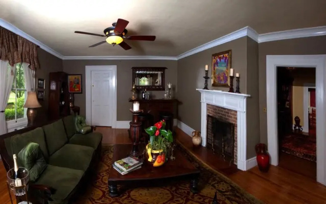 Wagener Estate Bed & Breakfast