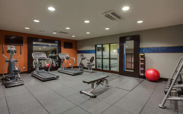 Hampton Inn & Suites Elyria