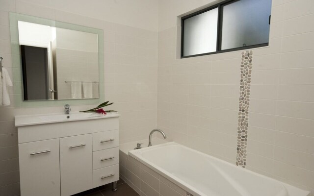 Woodville Beach Townhouse 4