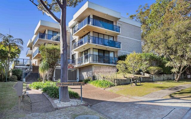 Portside 10 1 Donald Street