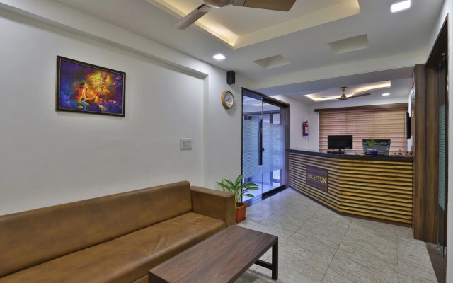Dev Orchid By OYO Rooms
