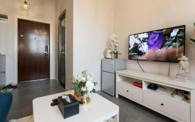 Xi'an Beilin·Yongning Gate· Locals Apartment 00140400