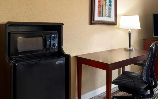 Hampton Inn Knoxville East