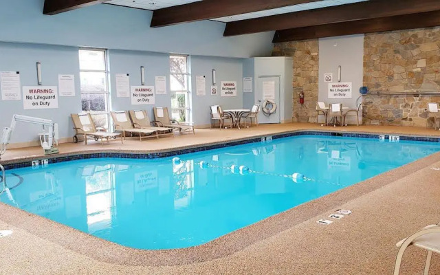 Wyndham Providence Airport