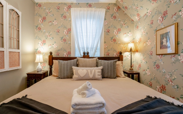 The Kingsville House