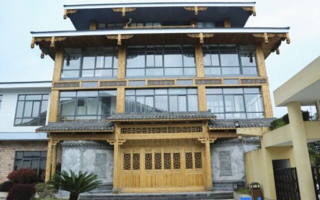 Mount Wuyi Jiuqu THE QUBE HOTEL