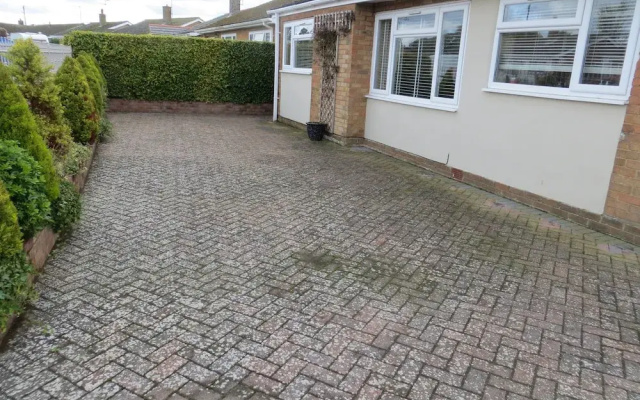 Tabusintac......lovely 2 Bedroom Bungalow