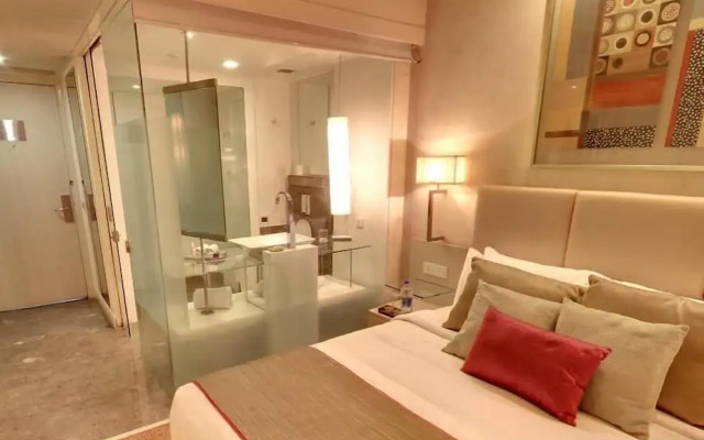 Park Plaza