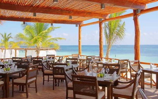 Azul Beach & Hotel Resort Gourmet All Inclusive