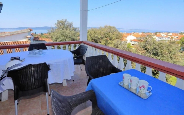 More - 600 m From Beach - SA4