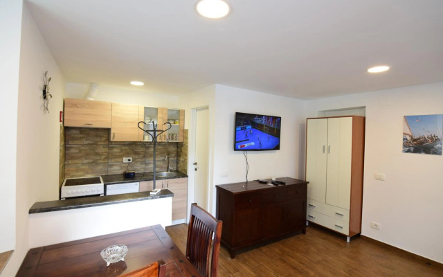 Apartment Bea with FREE BIKE and BIKE STORAGE