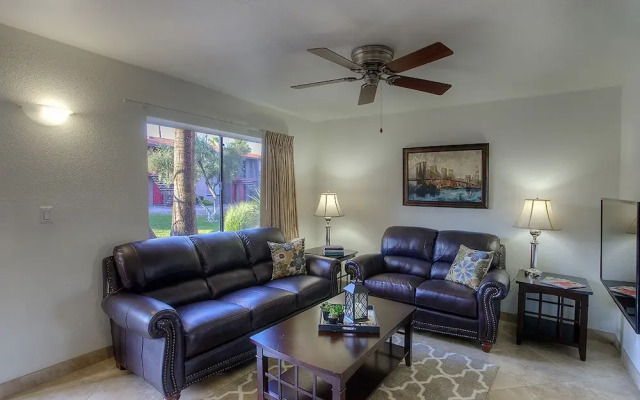 Park Suites at 107 - One Bedroom Apartment