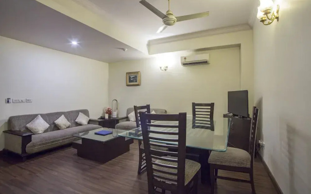 OYO 506 Hotel Blue Stone