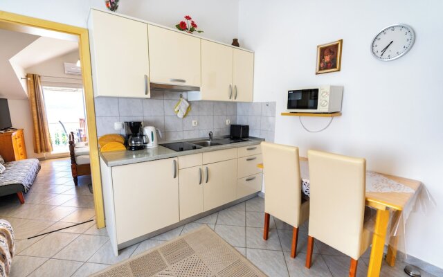Beach House Apartments Vodice