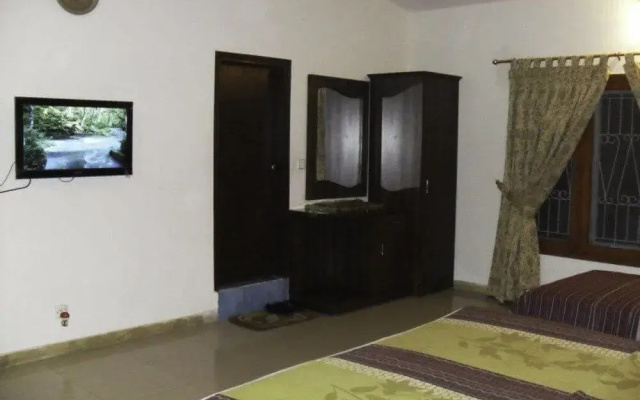 Asaish Guest House