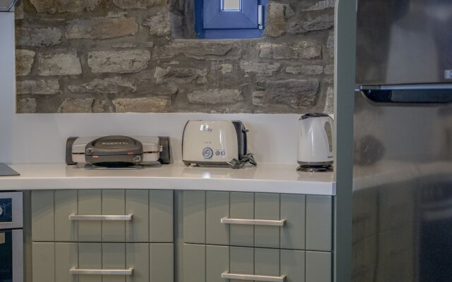 Anthemion Paros Villas & Suites