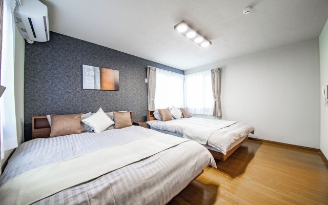 The Beehive 1 – Guest Rooms – Sapporo
