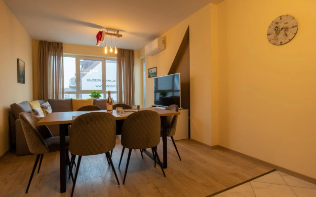 Apartment City View 2