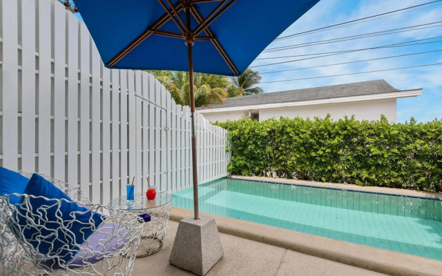 La Perle Luxury Boutique Hotel