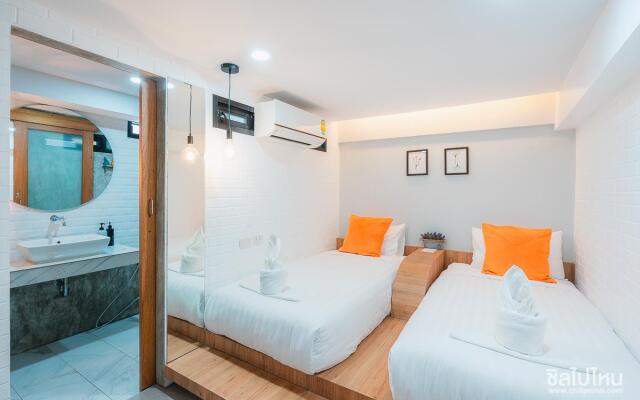 Journey Hostel Suratthani