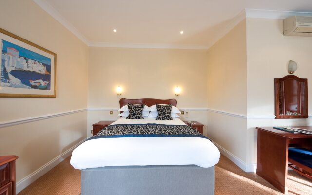 The Bromley Court Hotel