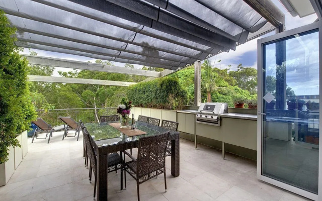 The Penthouse at Little Beach