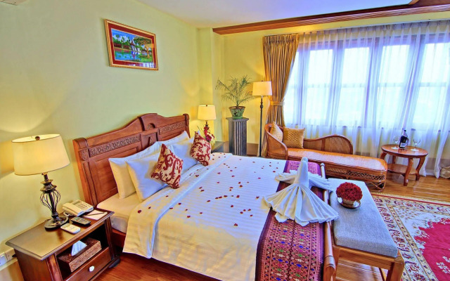 Shwe Ingyinn Hotel