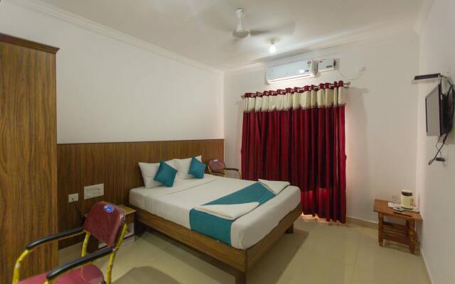 OYO 373 Hotel Grand Inn