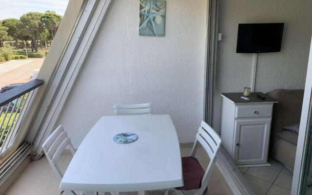 Appartement Port Camargue, 1 pièce, 4 personnes - FR-1-250-162