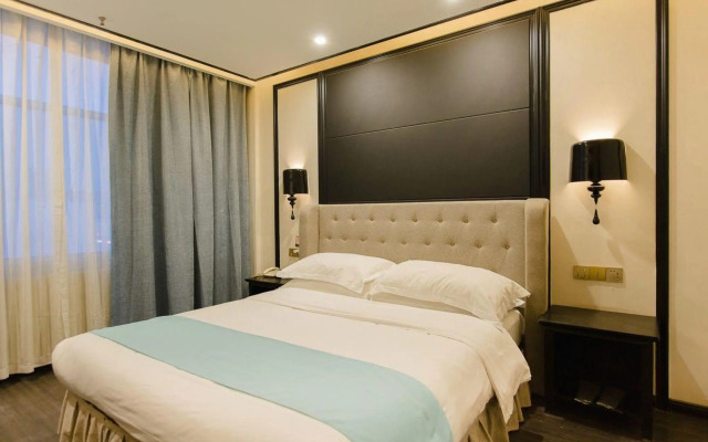 Yixuan Hotel