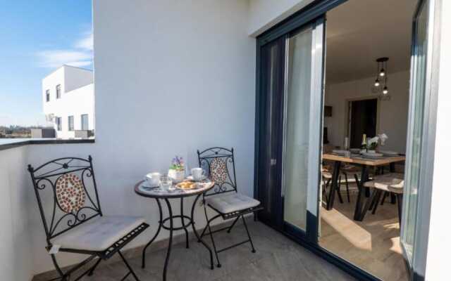 Apartman Kona - Modern Comfort With 2 Parking Spaces