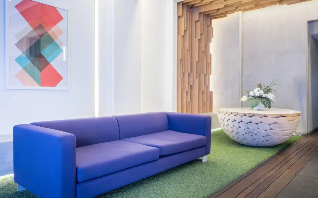 LittleStay Collection - Sturt