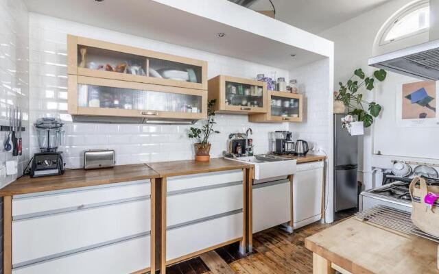 Helsinki Tower Penthouse 1 BR and Loft with 360-degree Views